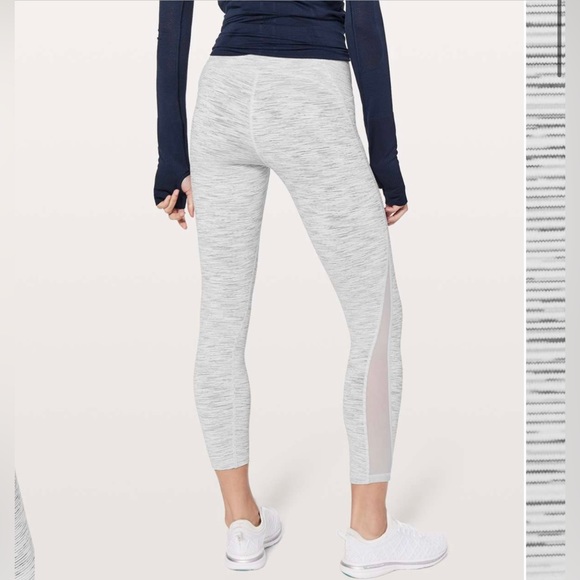 Lululemon Train Times 7/8 Pant *25" - Picture 2 of 6